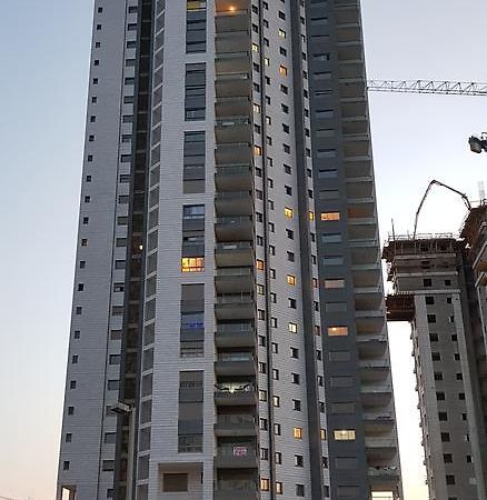 Private Bed/Bathroom In Netanya Exterior foto